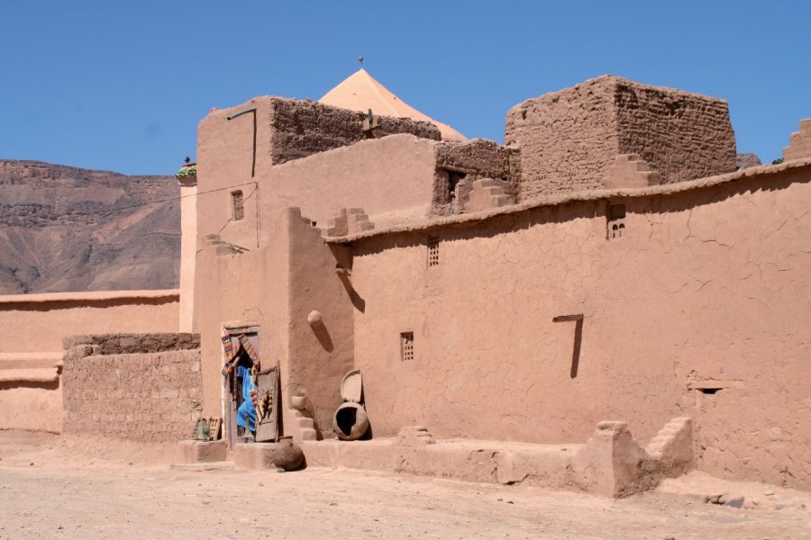 Ruelle du village de Tamnougalte. Stéphan SZEREMETA