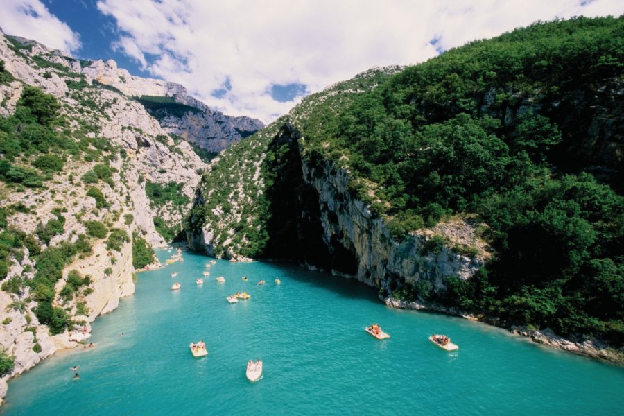 Bateaux à pédales dans les gorges du Verdon VINCENT FORMICA