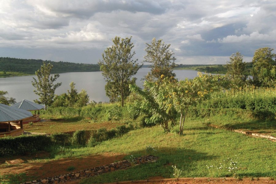 Au bord du lac Cohoha, à Kigozi. Julia GASQUET