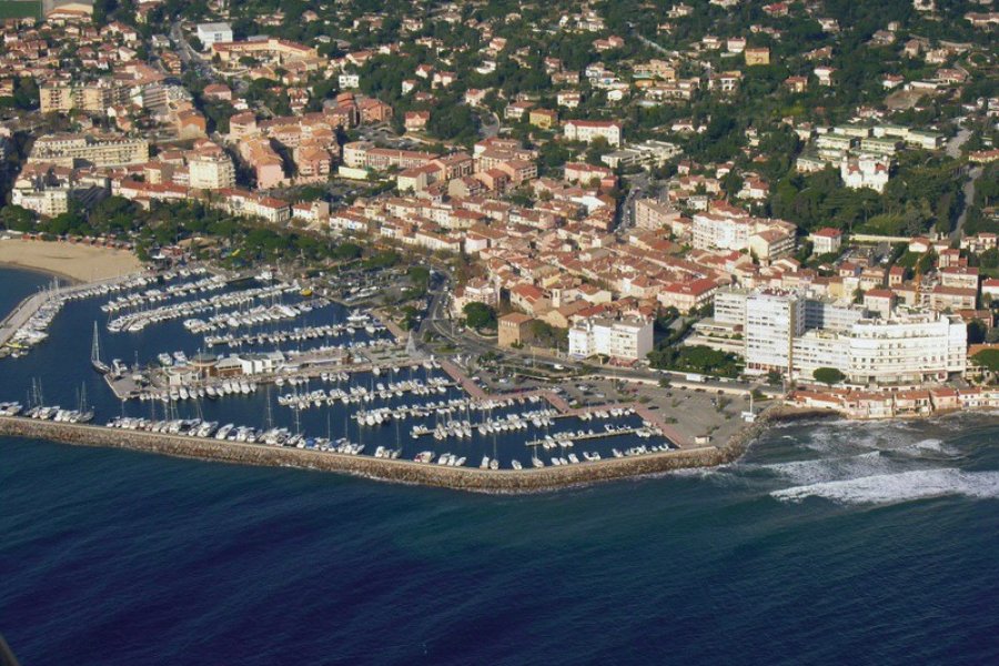 Le port de Sainte-Maxime Marc CECCHETTI - Fotolia