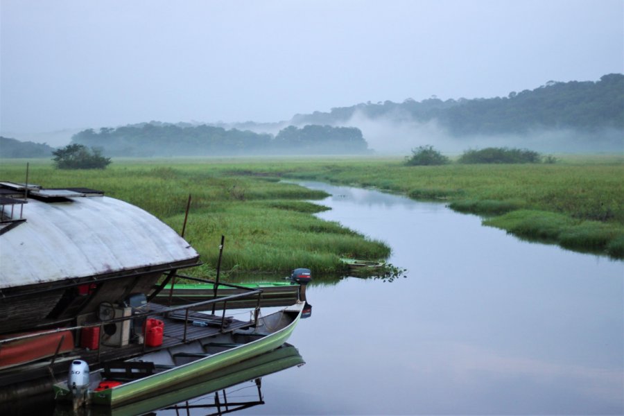 Lodge flottant sur le marais de Kaw. Martin FOUQUET