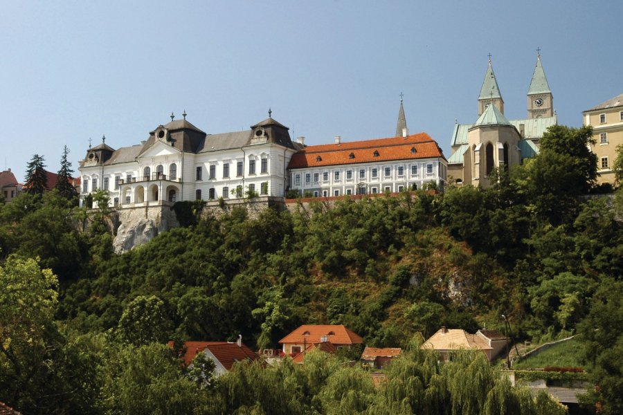 Palais épiscopal de Veszprém. S.Nicolas - Iconotec