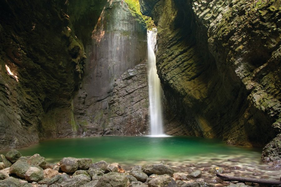 Les chutes de Veliki Kozjak. Ziga Camernik - Fotolia