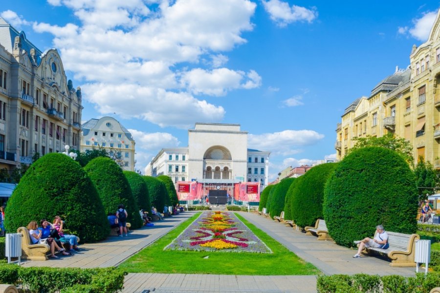 Timișoara, place de la Victoire. pavel dudek - Shutterstock.com