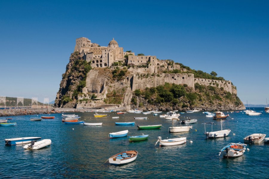 Château aragonais d'Ischia. Ivan Bastien - iStockphoto