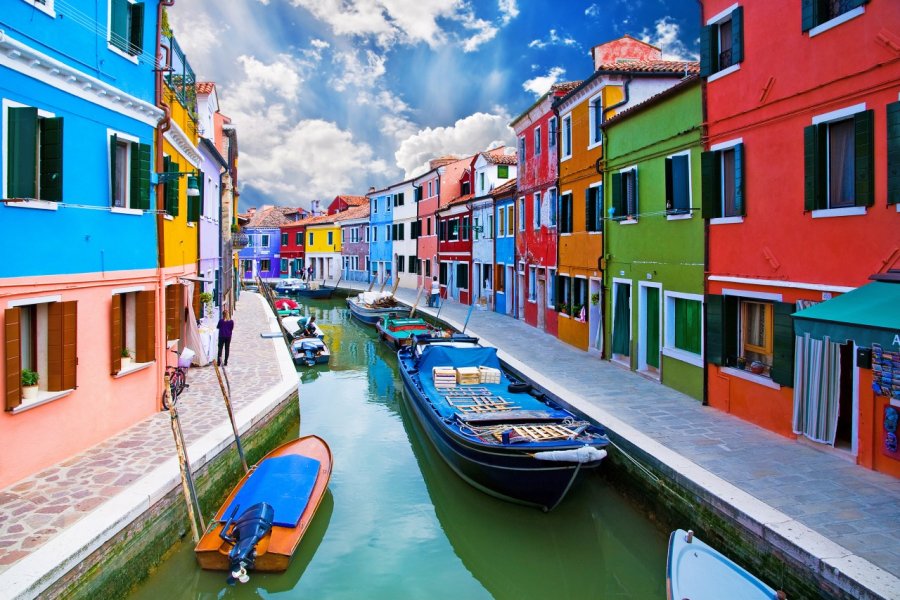 Burano. Mirelle - Shutterstock.com