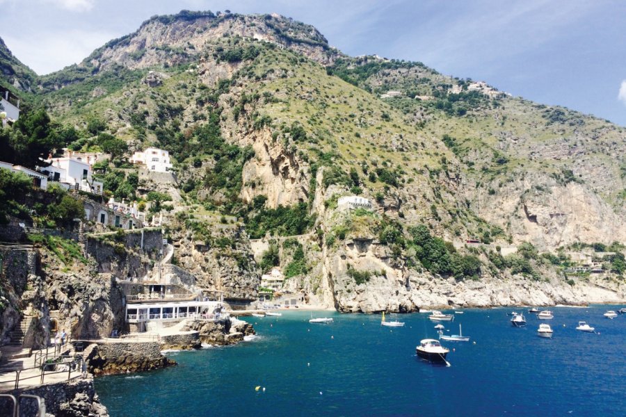 A l'est de Praiano, s'ouvre la crique de Marina di Praia. Muriel PARENT