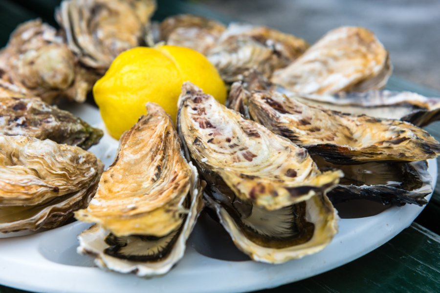 Huîtres de Cancale. dvoevnore - Shutterstock.com