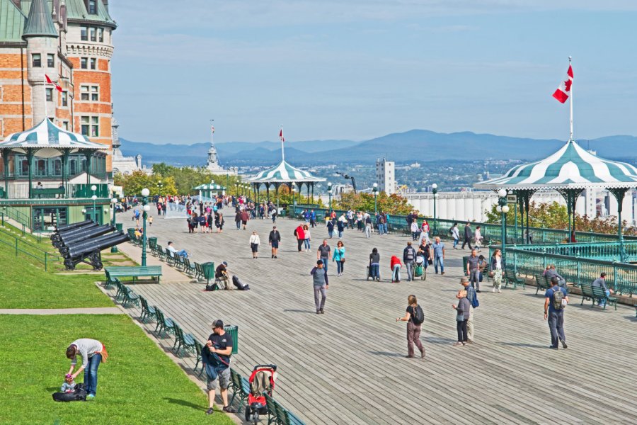 Terrasse Dufferin. Charles Lewis-Shutterstock.com