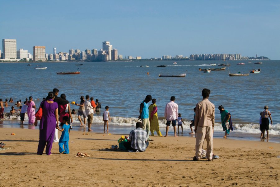 Sur la plage de Mumbai. Stephane106 - iStockphoto