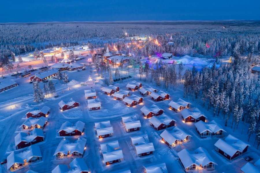 Santa Claus Village à Rovaniemi. Smelov - Shutterstock.com