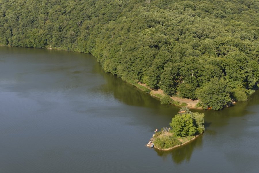 Lac de Mervent. Pascal Baudry - Sud Vendée Tourisme