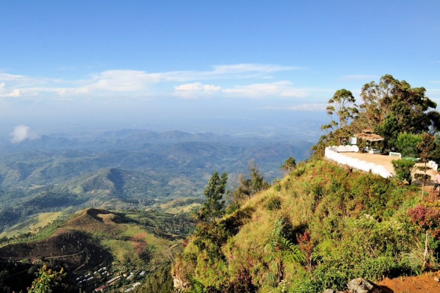 Lipton's Seat, à Haputale. Flocu - Fotolia