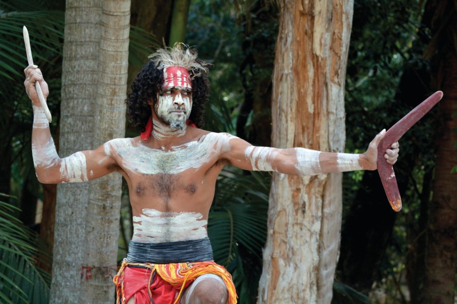 Spectacle de danse aborigène. chameleonseye