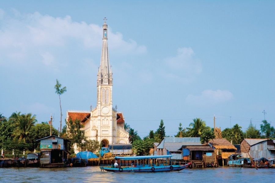 Église située près du marché flottant de Cai Be. Author's Image