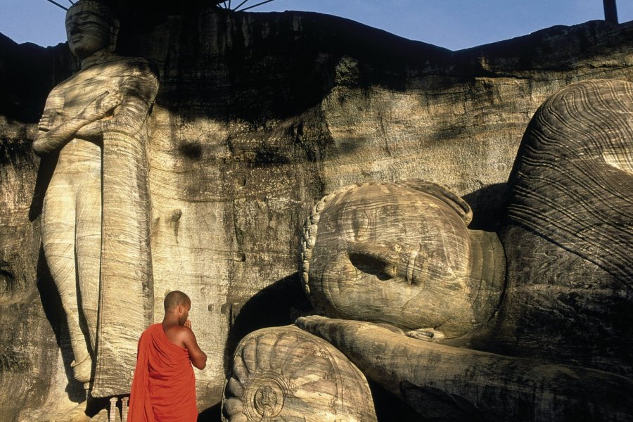 Bouddha de Gal Vihara Eric Martin - Iconotec