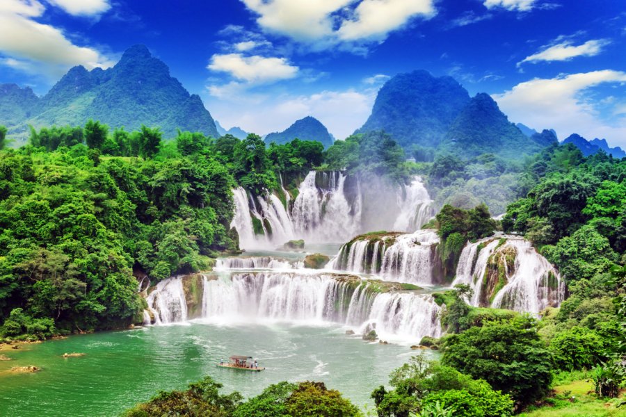 Chutes de Ban Gioc. 4045 - Shutterstock.com