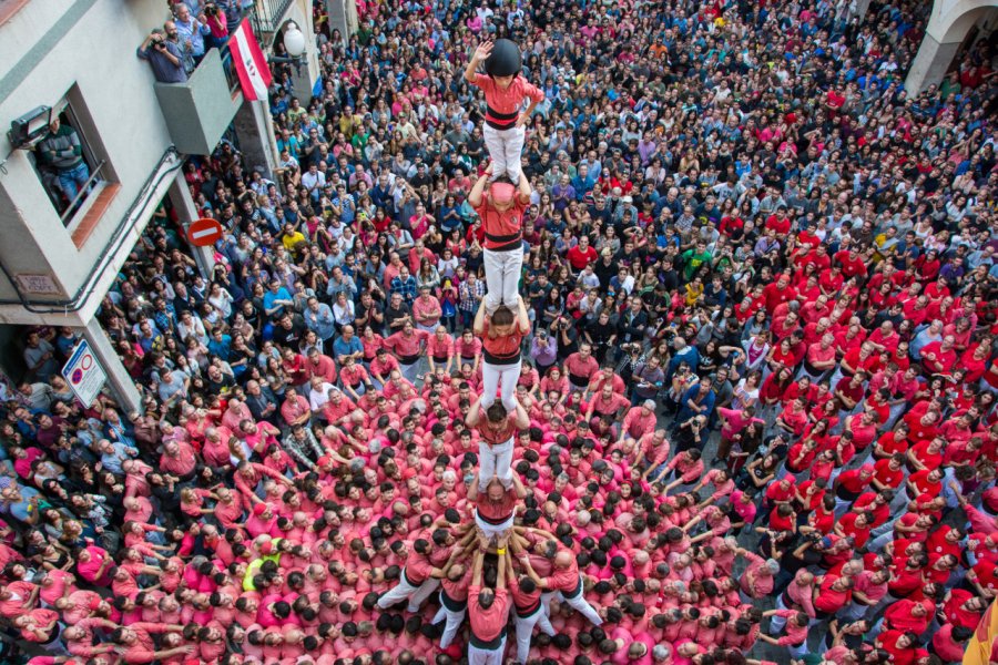 Formations de castells. Lady Kirschen - Shutterstock.com