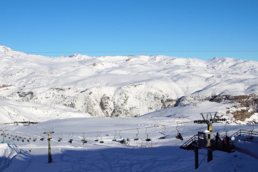 La station de ski de Farellones. gustavofrazao - Fotolia