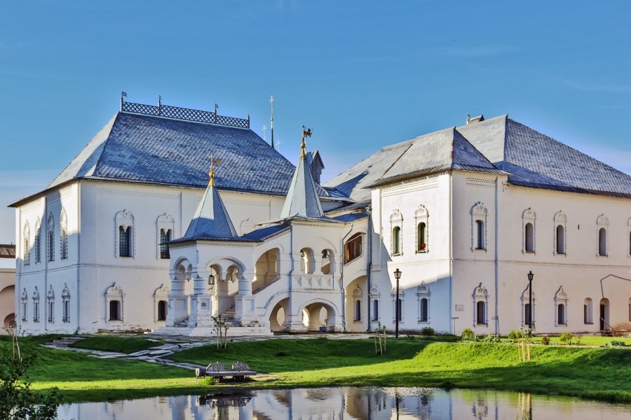 Kremlin de Rostov. Borisb17 / Shutterstock.com