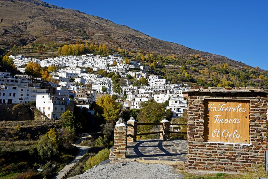 Le village de Trevélez. neftali - Shutterstock.com