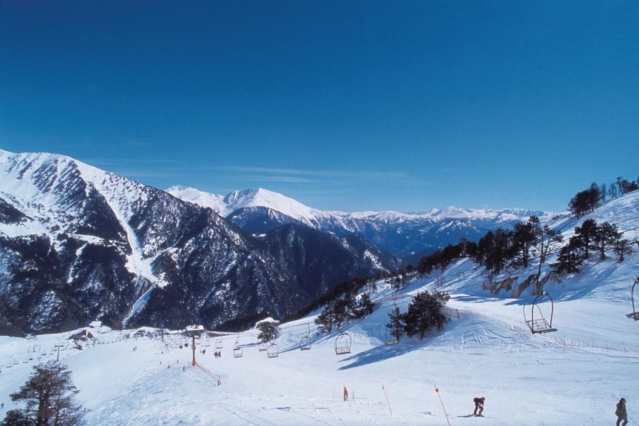 Pistes skiables d'Arinsal Ministère du Tourisme du Gouvernement d'Andorre