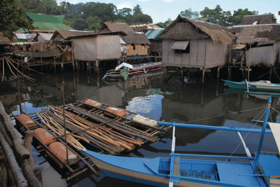 Coron City, Busuanga. Arnaud Bonnefoy