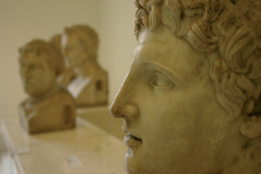 MUSEO ARCHEOLOGICO NAZIONALE DI NAPOLI