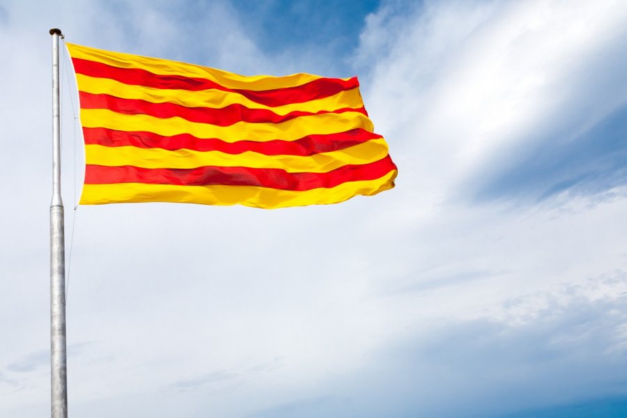 Drapeau de la Catalogne. Adam Wasilewski - shutterstock.com