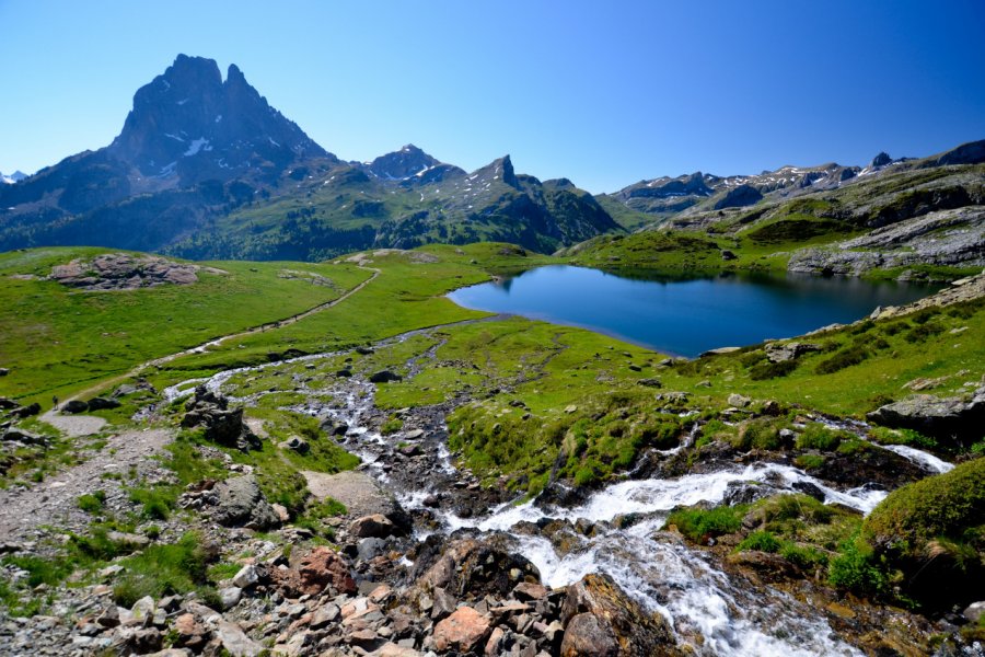 Cascade en Ossau. Yvann K - Fotolia