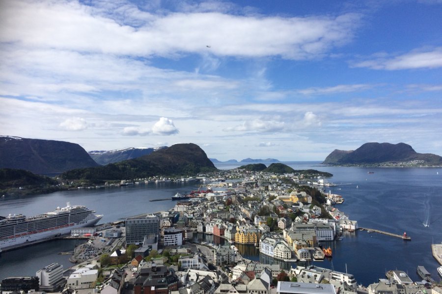 Vue sur Ålesund. Natalia Collier