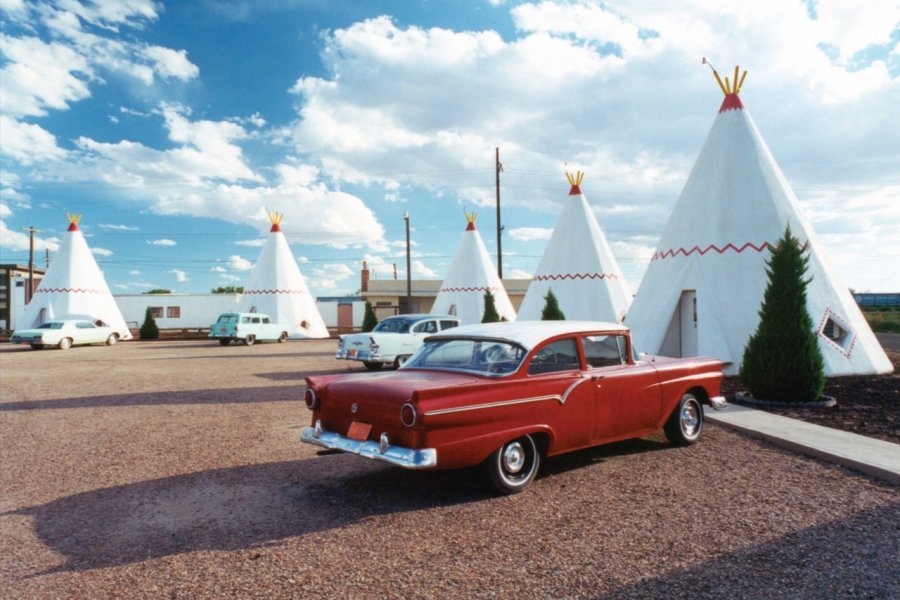 Les tipis du Wigwam Motel d'Holbrook. Carolyn - iStockphoto