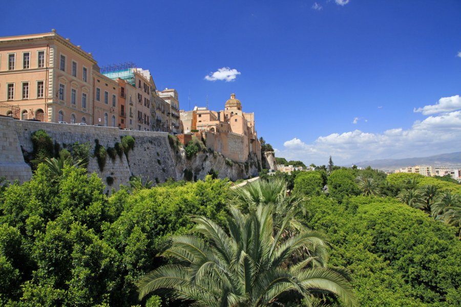 Quartier de Castello. bayazed - Shutterstock.com