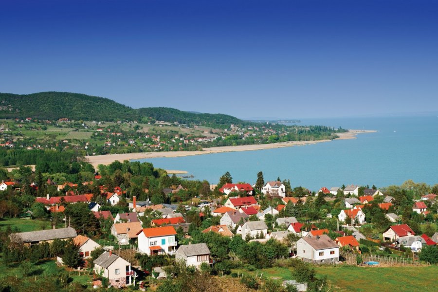 Sur les rives du Lac Balaton. Pgaborphotos - iStockphoto