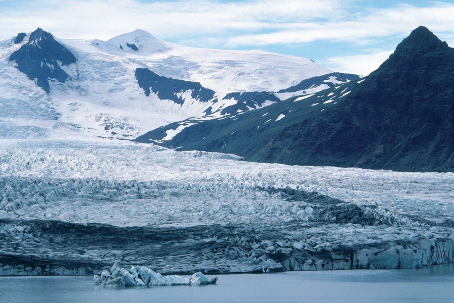 Glacier Vatnajökull. Thierry Lauzun - Iconotec