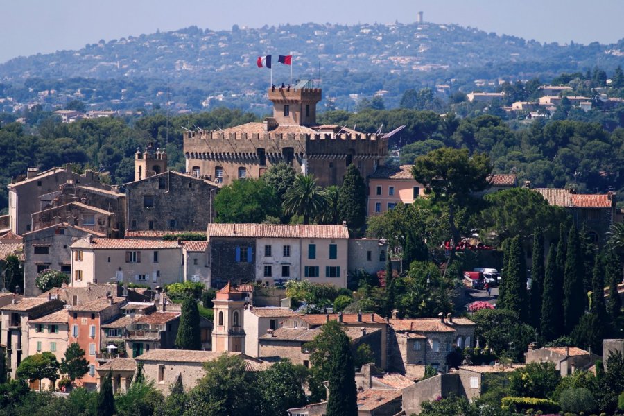 Le château-musée Grimaldi à Haut-de-Cagnes Uolir - Fotolia