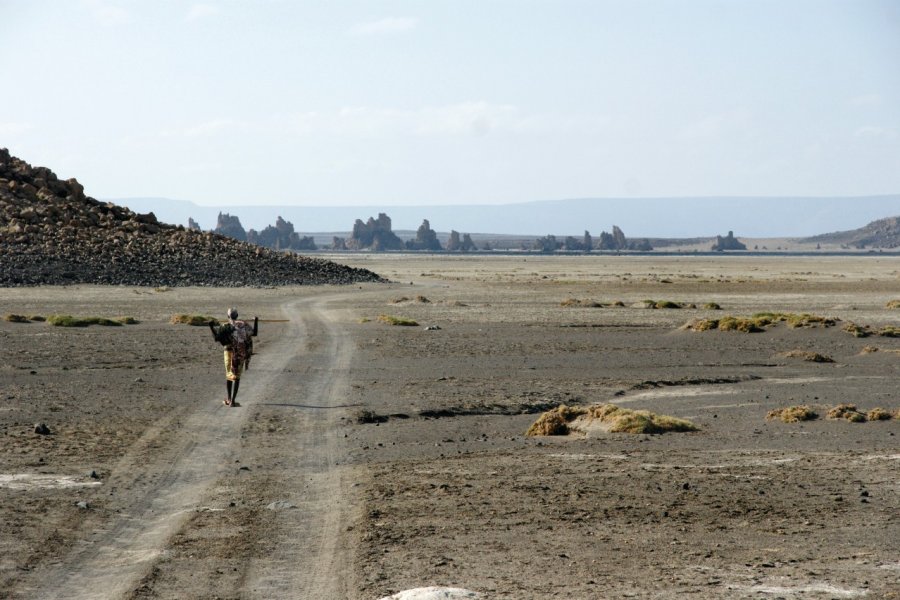 Nomades afar sur le lac Abbé. Eyerusalem ABERA