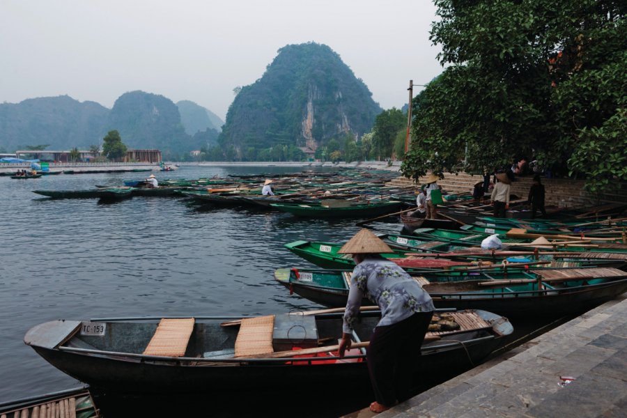 Les quais de Tam Coc permettent d'accéder au fleuve Hoang Long. Philippe GUERSAN - Author's Image