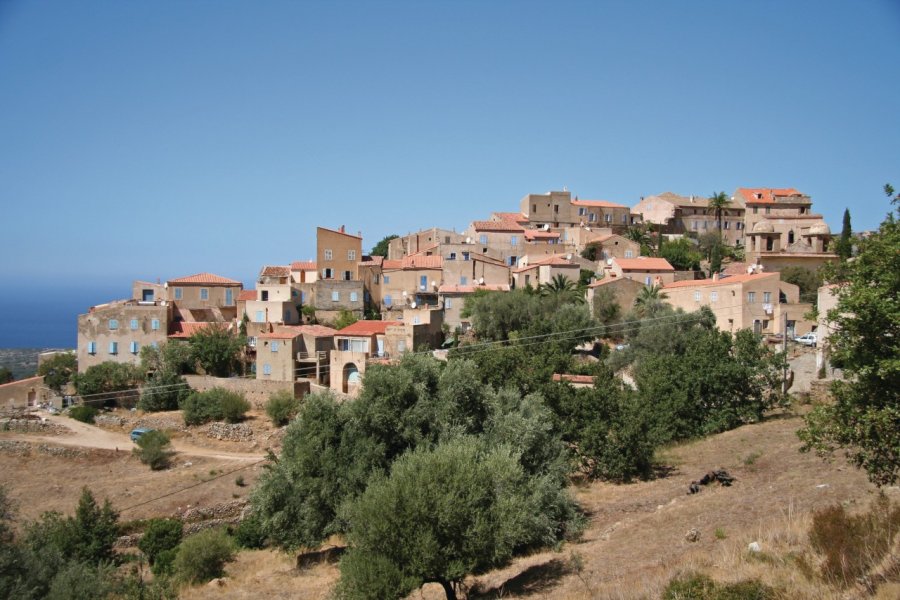 Le village de Pigna Guillaume Besnard - Fotolia