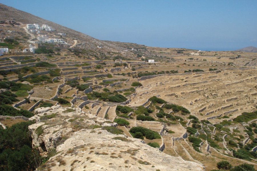 Paysage de Folegandros. Ana JOVETIC-VUCKOVIC