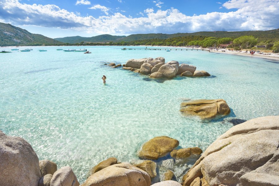 Plage de Santa-Giulia. John_Walker - Shutterstock.com