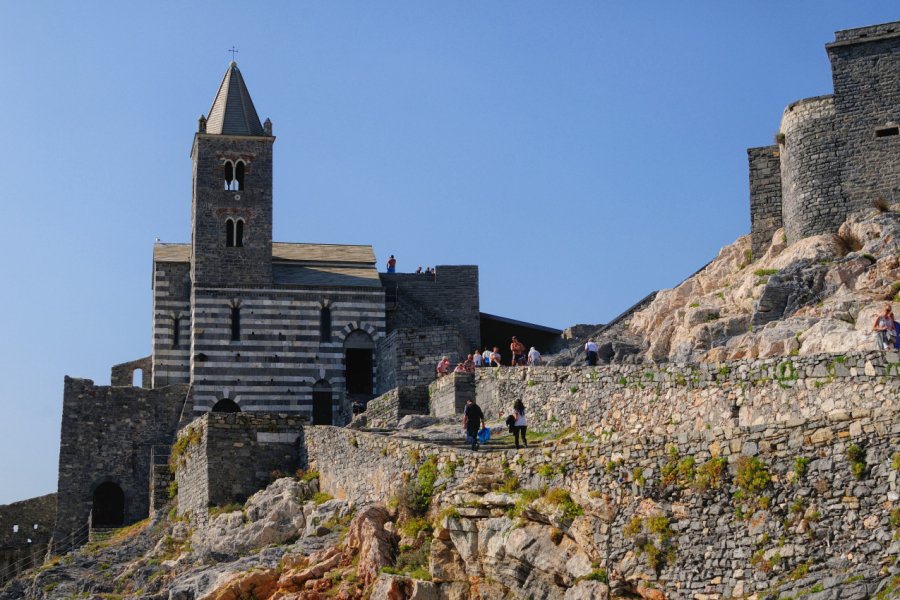 Basilique San Lorenzo, Portovenere. enz07 - Adobe Stock