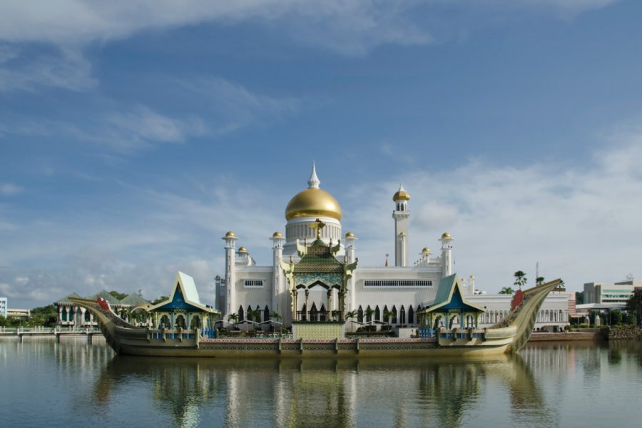 Mosquée Omar Ali Saifuddin JoeyFields/iStockphoto.com