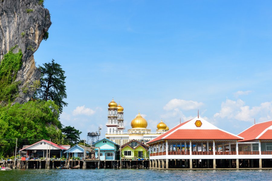 Koh Panyee. Yongkiet Jitwattanatam - Shutterstock.com