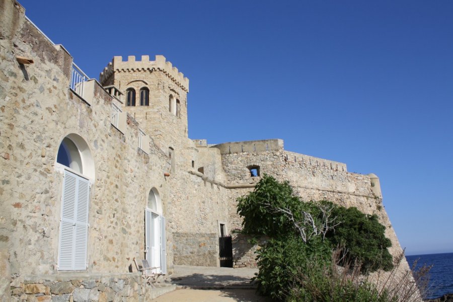 La citadelle d'Agajola. Xavier BONNIN