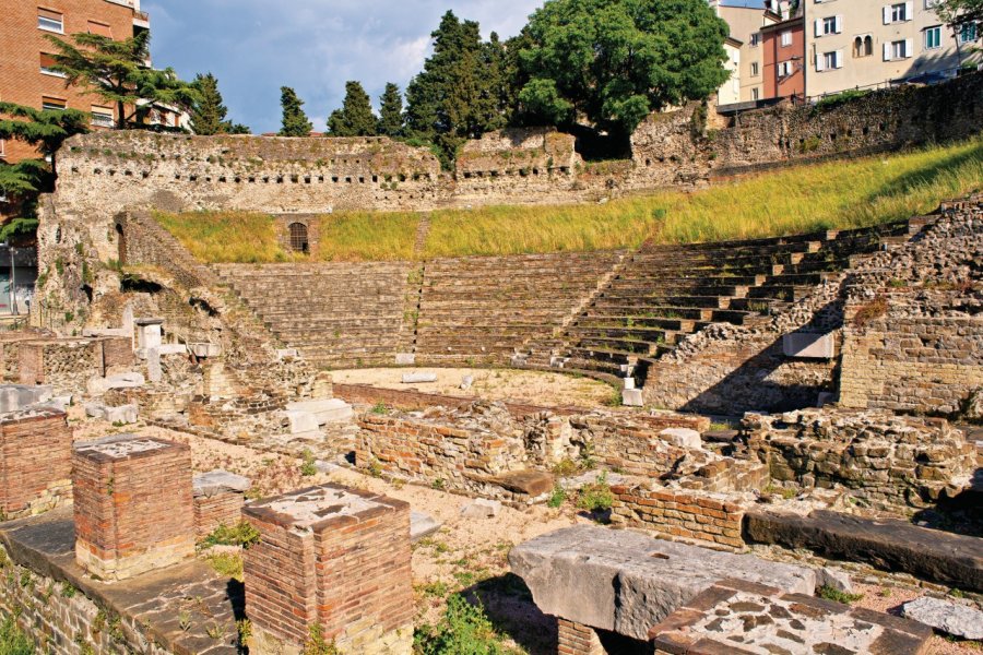 Teatro Romano. Bepsphoto - Fotolia