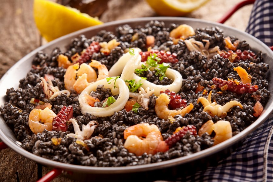 Arroz negro. stockcreations - Shutterstock.com