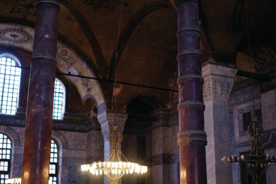 Intérieur de la basilique Sainte-Sophie. (© Sébastien Cailleux))