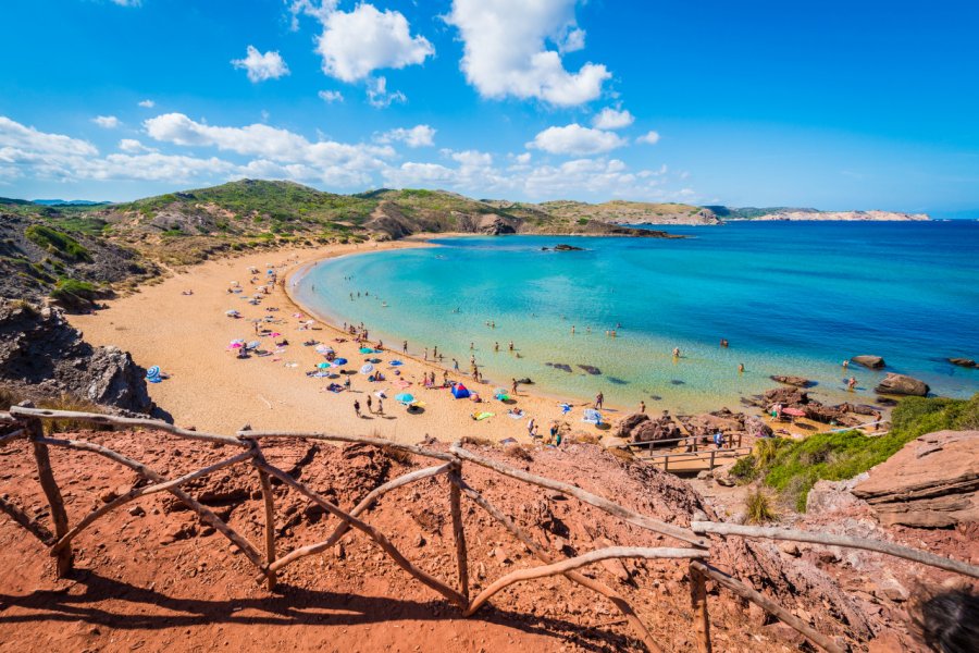 Plage du Cap de Cavalleria. Anibal Trejo - Shutterstock.com