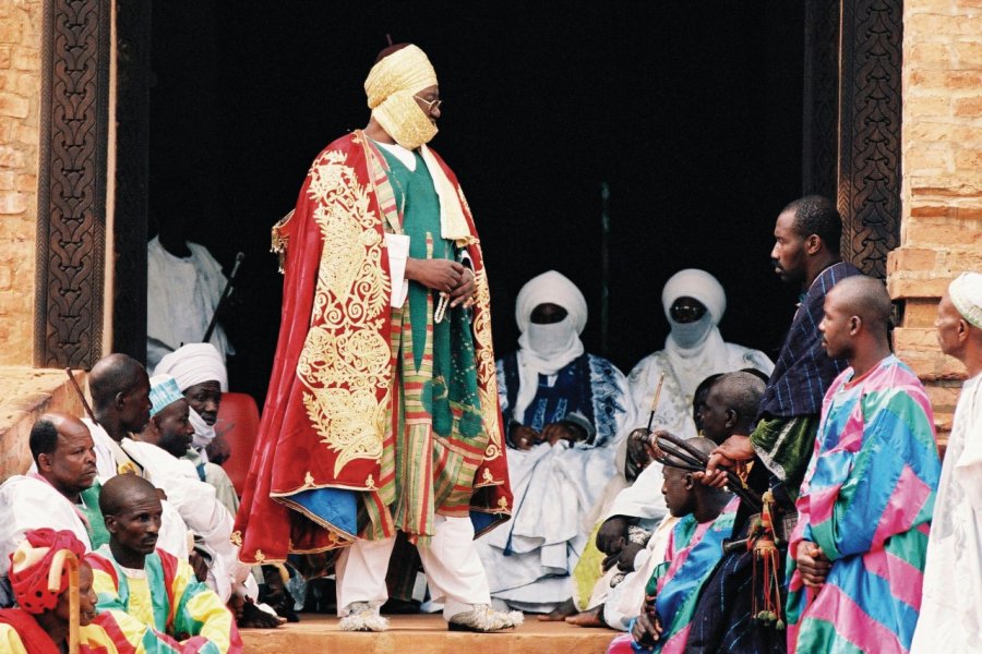 Portrait du Sultan Ibrahim Mbombo Njoya, Roi des Bamoun. Sébastien CAILLEUX